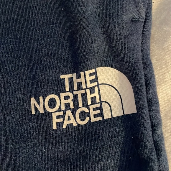 blue north face sweatpants - Picture 3 of 6